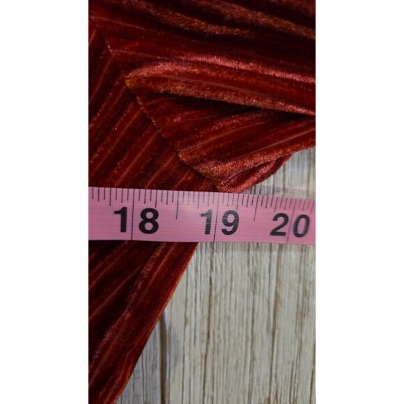 Anthropologie Ali & Jay Jumpsuit Womens M Ruby Red Velvet Pleated Wrap V-Neck - Picture 12 of 13